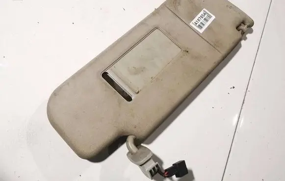 Sun visor