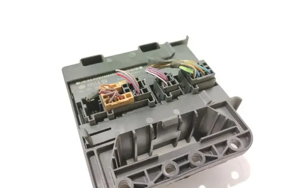 Volkswagen Golf V Comfort/convenience module 5DK008583 5DK00858317