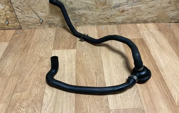Alfa Romeo 147 Breather/breather pipe/hose 3911170916