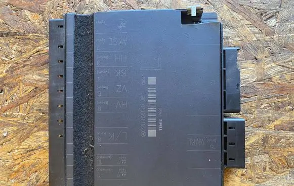 Mercedes-Benz S W220 Seat control module 2208200726