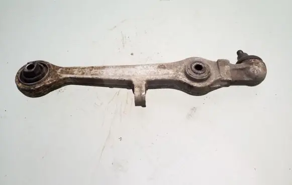 Volkswagen PASSAT B5 Front control arm