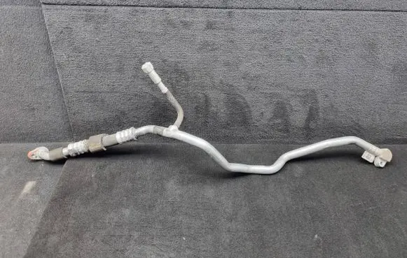 Audi Q7 4M Air conditioning (A/C) pipe/hose 4M0816739N