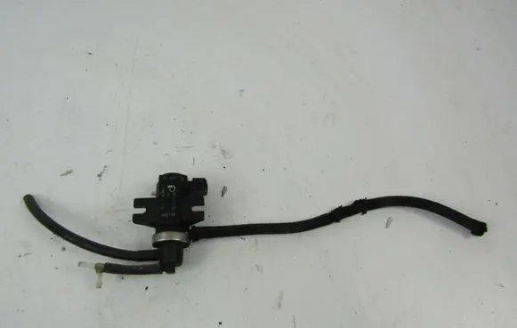 Volkswagen Vento Valve vacuum 1H0906627A