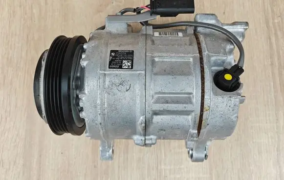 BMW X6 G06 Air conditioning (A/C) compressor (pump) 9892069