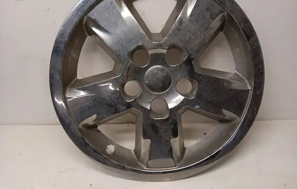 Jeep Grand Cherokee R17 wheel hub/cap/trim 