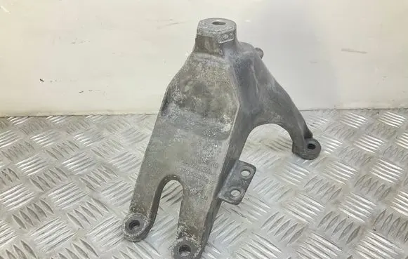 Audi A4 S4 B9 Engine mounting bracket 8W0199308A