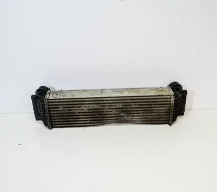 BMW 5 F10 F11 Intercooler radiator 7805629
