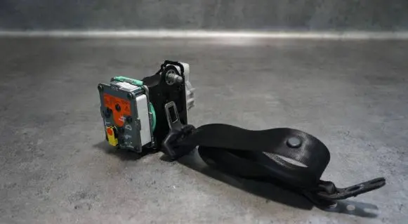 Audi A8 S8 D4 4H Rear seatbelt 4H0857805D