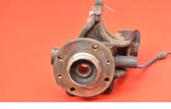 Peugeot 207 CC Front wheel hub spindle knuckle