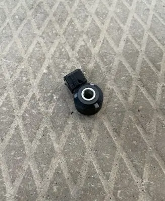 Nissan Juke I F15 Detonation knock sensor A2053344012