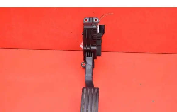 Volvo S40 Accelerator throttle pedal 4M51-9F836-AH