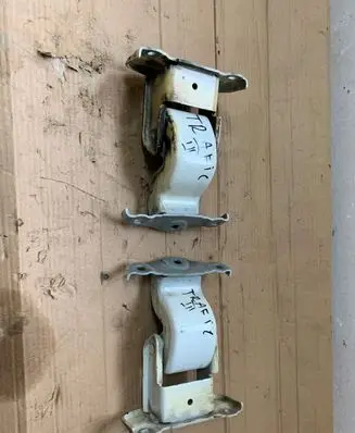 Renault Trafic III (X82) Loading door hinge set 