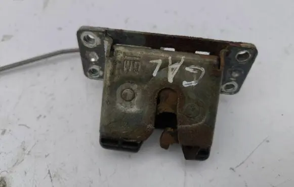 Opel Zafira A Loading door lock 