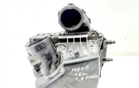 Opel Mokka X Air filter box 1121233S01