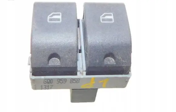 Volkswagen Polo IV 9N3 Electric window control switch