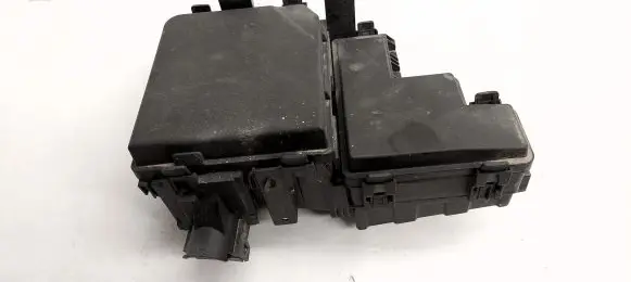 Nissan Qashqai Fuse box set 243817990A