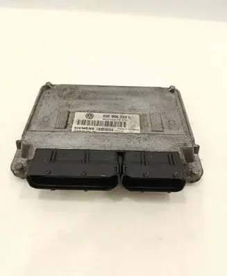 Volkswagen Polo Engine control unit/module 03E906033L 5WP4019405