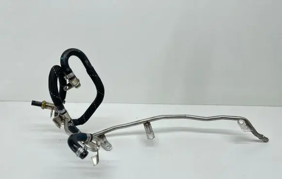 Mercedes-Benz V Class W447 Fuel line/pipe/hose A6540709001 A6540708901