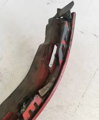 Chevrolet Silverado Front bumper splitter molding 84052222