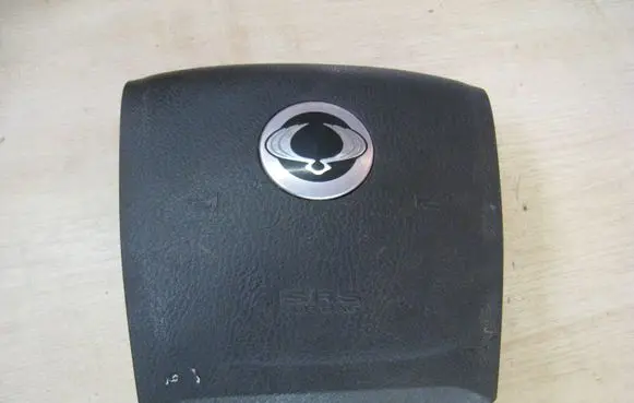 SsangYong Rexton Steering wheel airbag 4610208050LAM 4610208050