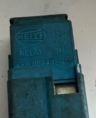 Nissan Almera Tino Other relay 4RA00781303 2A007817
