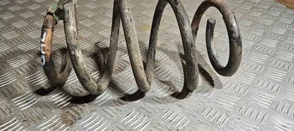 Dodge Nitro Rear coil spring 52125553AA 5553AA