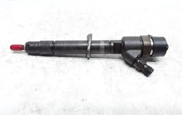 Volvo V50 Fuel injector 30750283 0445110251