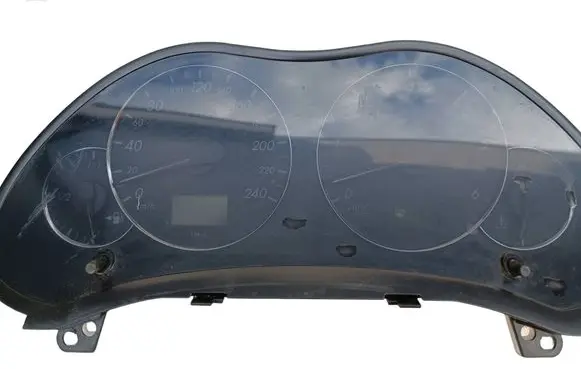 Toyota Avensis T250 Speedometer (instrument cluster) 8380005851A MB2574305631