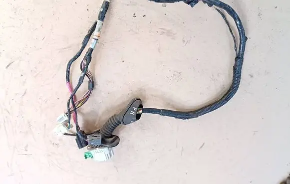 Mazda Tribute Front door wiring loom 14631J4CP0 67190