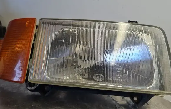 Volkswagen Transporter - Caravelle T4 Headlight/headlamp 30113637000 0244438R20 6R0142787