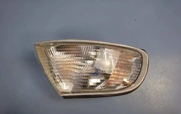 Honda Accord Front indicator light 33302SN7G01