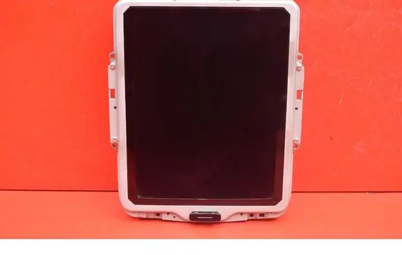 Radio/CD/DVD/GPS head unit