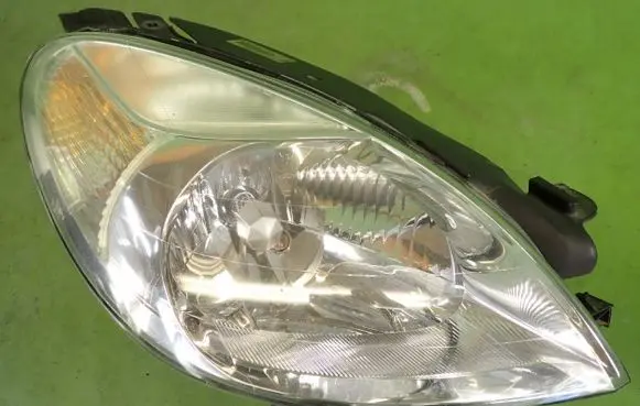 Citroen Xsara Picasso Headlight/headlamp 9649557380