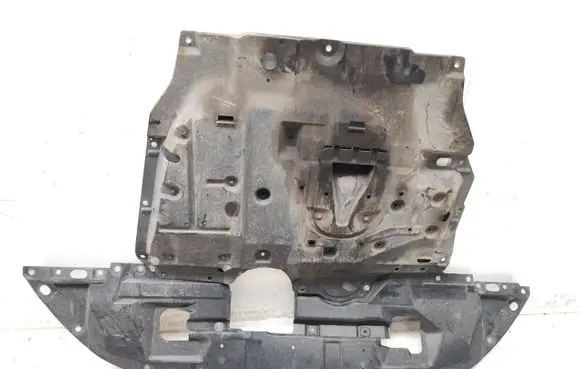 Citroen C-Crosser Engine splash shield/under tray 5370A541