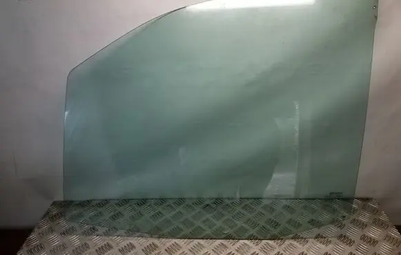 Fiat Ulysse Front door window glass four-door
