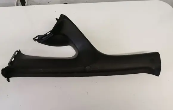(C) pillar trim