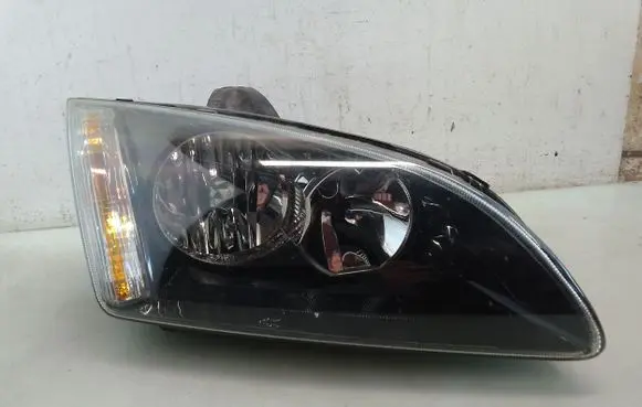 Ford Focus Headlight/headlamp