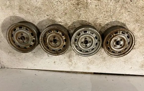 Opel Rekord E1 R14 steel rim 