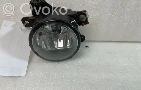 Peugeot 3008 II Front fog light 89211690