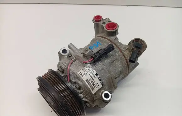 Opel Astra K Air conditioning (A/C) compressor (pump) 13367372 R1340R1234