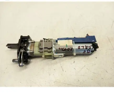 Volkswagen PASSAT B7 Tailgate hydraulic pump motor 3C882384 3C9827384J
