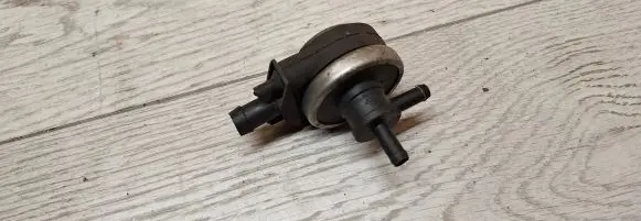 Valve vacuum