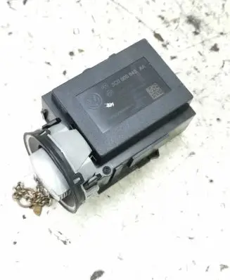 Volkswagen PASSAT B6 Ignition lock 3C0905843AA 33303701 11602702139691