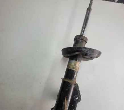 Opel Insignia A Front shock absorber/damper 315000331 13319741