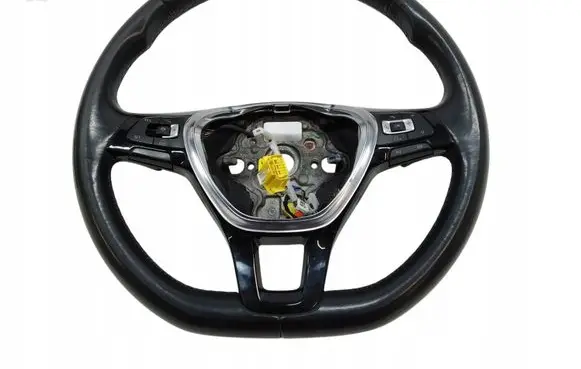 Volkswagen PASSAT B8 Steering wheel 