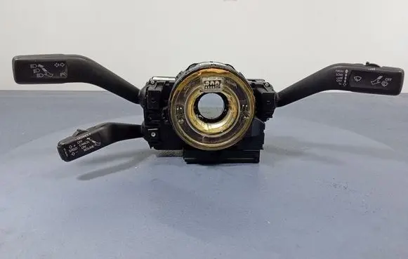 Volkswagen PASSAT B6 Other switches/knobs/shifts 3C5953513T