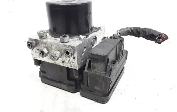 Volvo V40 ABS Pump P31423315