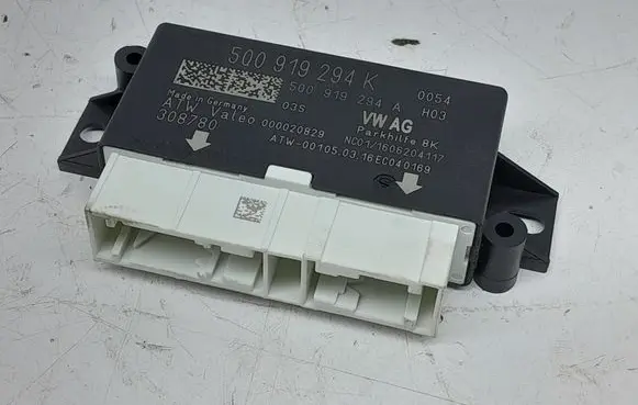 Audi A3 S3 8V Parking PDC control unit/module 5Q0919294K 5Q0919294A