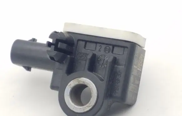 Skoda Fabia Mk2 (5J) Airbag deployment crash/impact sensor 6R0959351A
