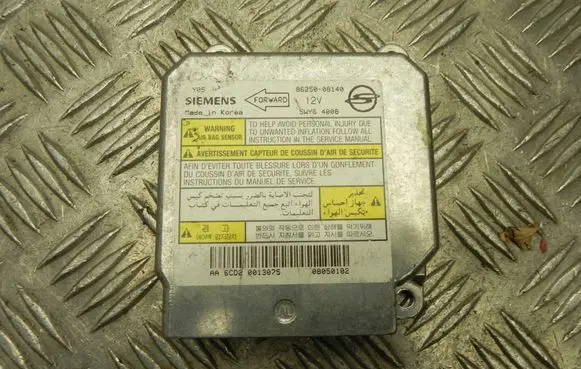 SsangYong Rexton Airbag control unit/module 8625008140